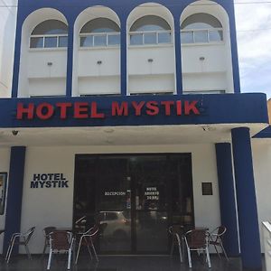 Hotel Mystik Saint-Domingue Exterior photo