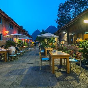 Hotel The Giggling Tree Yangshuo Exterior photo