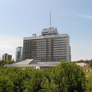 Hotel Mir Charkiv Exterior photo