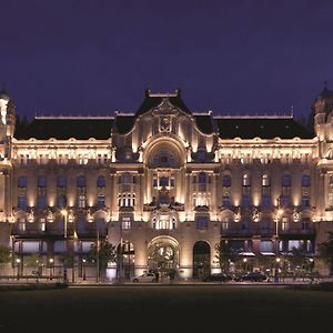 Four Seasons Hotel Gresham Palace Budapest Budapeste Exterior photo