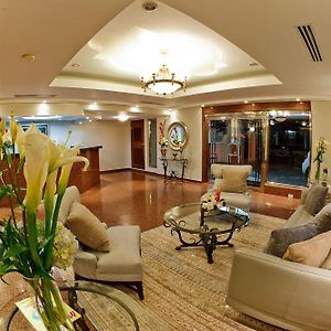 Hotel Coral Suites Panama Stadt Exterior photo