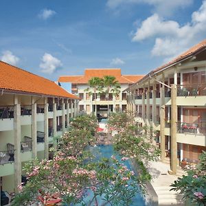 Hotel Ibis Styles Bali Legian - Chse Certified Exterior photo