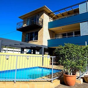 Caribbean Motel Coffs Harbour Exterior photo