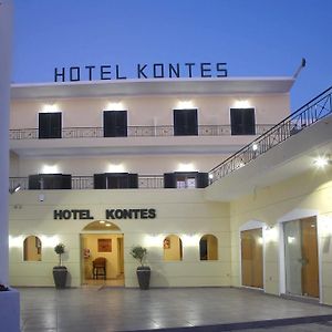 פארוס Hotel Kontes Comfort Exterior photo