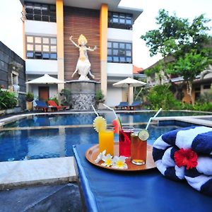 Sandat Hotel Legian Legian (Bali) Exterior photo