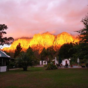 Orange-Ville Lodge & Guesthouse Stellenbosch Exterior photo