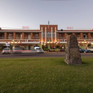 North Gregory Hotel Winton Exterior photo