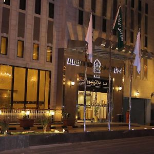 Platinum Abraj Al Ehsan Hotel Mekka Exterior photo