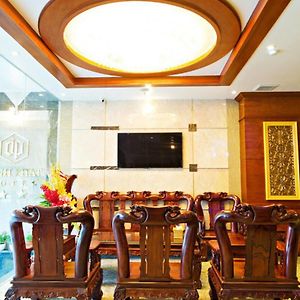 Dinh Phat Hotel Ho Chi Minh City Exterior photo