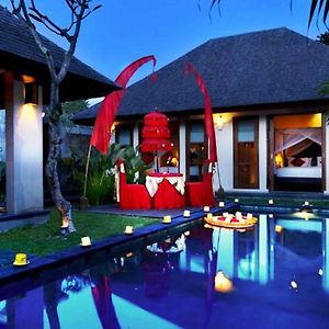 The Khayangan Dreams Villa Umalas Kerobokan (Bali) Exterior photo