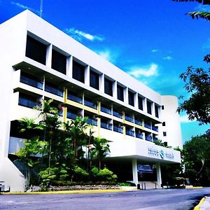 Batam View Beach Resort Nongsa Exterior photo