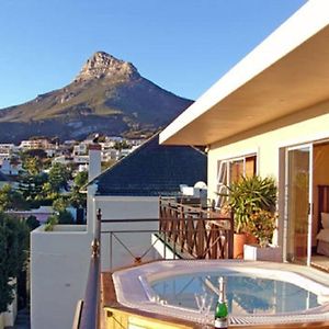 Beachside Villa & Penthouse Kaapstad Exterior photo