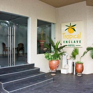 Tropical Enclave Hotel Akkra Exterior photo
