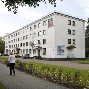 Hotel Dzintarjura Ventspils Exterior photo