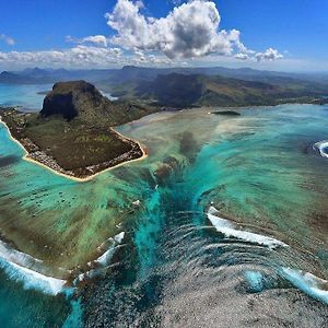 Le Morne Kite Villas La Gaulette Exterior photo