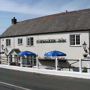 The Haymaker Inn Chard Exterior photo