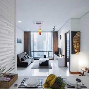 Soho Suites Klcc By 21 Century Travel Kuala Lumpur Exterior photo