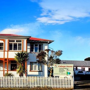 Auberge de jeunesse 42B College House à Whanganui Exterior photo