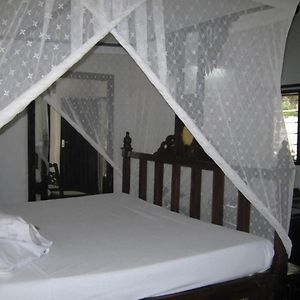 Scorpio Villas Resort Malindi Exterior photo