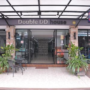 Double Dd House At Mrt Sutthisarn Bangkok Exterior photo