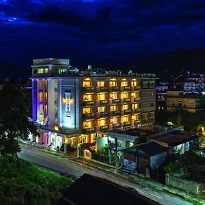 Da Yatra Courtyard Hotel Pokhara Exterior photo