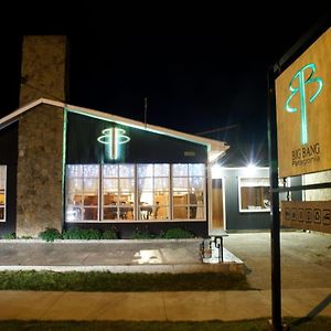 Bed and Breakfast Big Bang Patagonia - Traveler Assistance à Puerto Natales Exterior photo