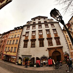Hostel Homer - Old Town Square Praag Exterior photo