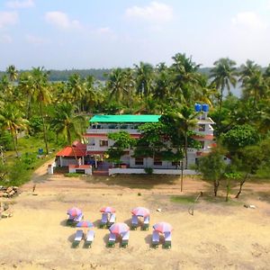 Cherai Beach Residency Exterior photo