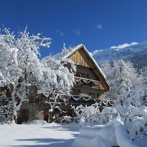 Chalet Solneige Bed and Breakfast Vaujany Exterior photo