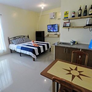 R & D Island Lodge Santa Fe (Cebu) Exterior photo