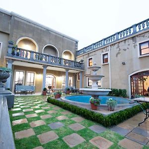 Il Castello Hotel Clarens Exterior photo