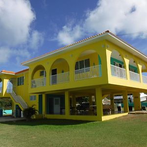 La Casona Beach House Fajardo Exterior photo
