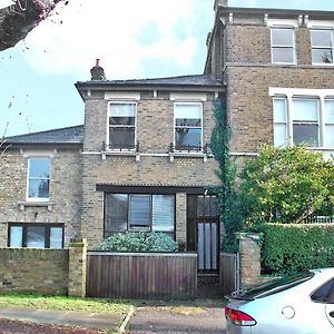 Apartment Holly Lodge Coach House By Interhome Londres Exterior photo