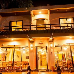 Klong Muang Sunset House Bed and Breakfast Exterior photo