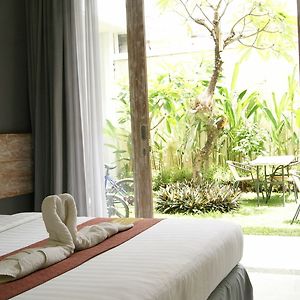 Sugiras Living Denpasar (Bali) Exterior photo