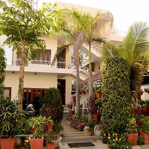 Hotel Sukhvilas Divisione di Divisione di Jaipur Exterior photo
