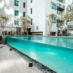 Summer Suites Klcc Apartments By Soulasia Kuala Lumpur Exterior photo