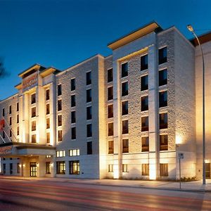 Humphry Inn And Suites Winnipeg Exterior photo