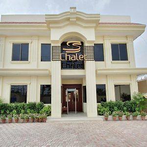 Hotel S Chalet Multan Exterior photo