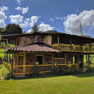 Gasthaus La Casa Del Sol Jardín Exterior photo