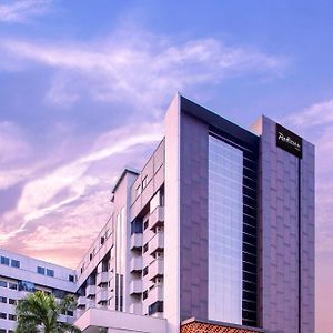 Radisson Medan Hotel Exterior photo