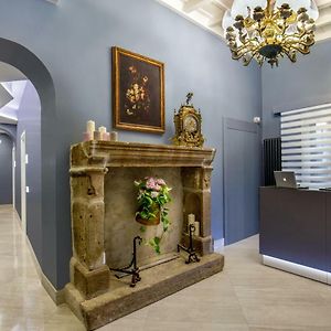 Gcf Luxury Suites, Guest House Rome Exterior photo