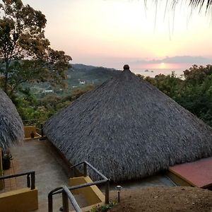 Hotel Casa Aditi Mazunte Exterior photo