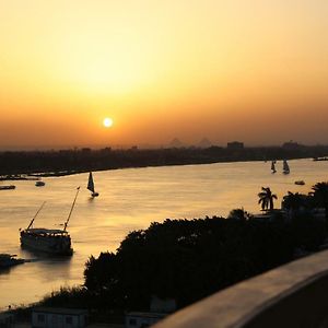 Maadi, Direct Nile River View From All Rooms Cairo Exterior photo