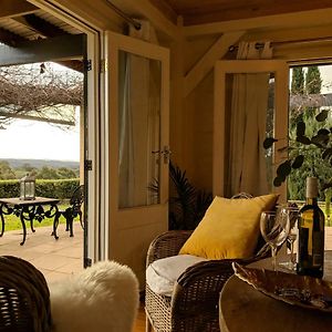El Camino Country Cottage With Terrace And Stunning Views Hepburn Springs Exterior photo