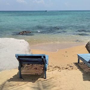 Beach House Pulau Tioman Exterior photo