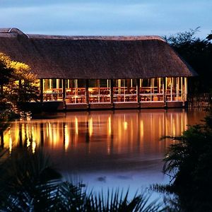 Premier Resort Mpongo Private Game Reserve Macleantown Exterior photo