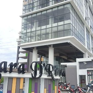 Prestige Sky Riverfront Apartment Kota Bharu Exterior photo