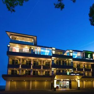 G Langkawi Motel Kuah Exterior photo