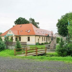 Fodor Ház Hotel Csíkszereda Exterior photo